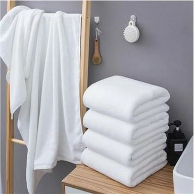 Katta oq hammom sochiq